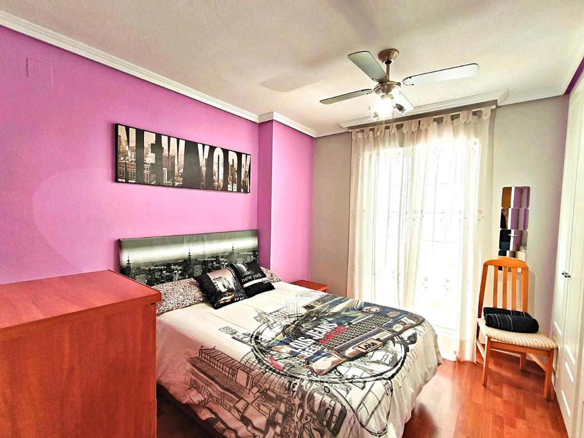 Apartment Stunning Two Level In Marina