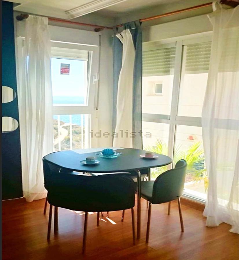 Stunning Two Level In Marina Appartamento *